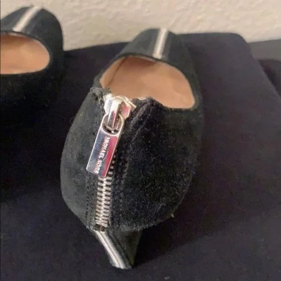 Michael Kors Zipper Wedge Size 8 - Picture 4 of 4